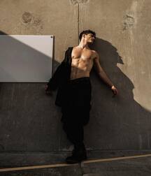 KEITH LAUE - AMERICAN MODEL 61e26e885d2c8.jpg
