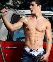 KEITH LAUE - AMERICAN MODEL 61e26ec6394fc.jpg
