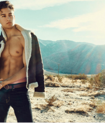 DOMINIQUE FENISON - AMERICAN MODEL 61e9649911e9c.png