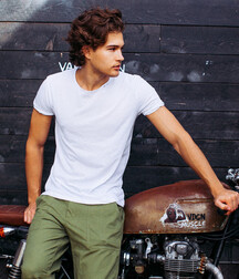 DOMINIQUE FENISON - AMERICAN MODEL 61e964b38a76f.jpg