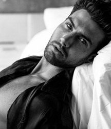 MITCHELL WICK - AUSTRALIAN MODEL 61ee774c48092.jpg