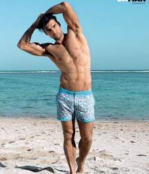 MITCHELL WICK - AUSTRALIAN MODEL 61ee775944ecc.jpg