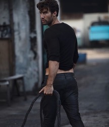 MITCHELL WICK - AUSTRALIAN MODEL 61ee77705a5c3.jpg
