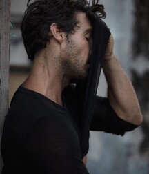 MITCHELL WICK - AUSTRALIAN MODEL 61ee77728e30f.jpg