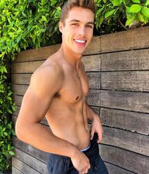 JON HERMANN - AMERICAN MODEL 61f14a7526c89.jpg