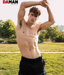 JON HERMANN - AMERICAN MODEL 61f14acd1557c.jpg