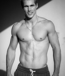 JON HERMANN - AMERICAN MODEL 61f14ae8872fb.jpg