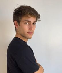 ZACH COX - AMERICAN MODEL 61f2afb562664.jpg
