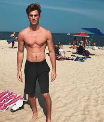 ZACH COX - AMERICAN MODEL 61f2b0137a1c4.jpg