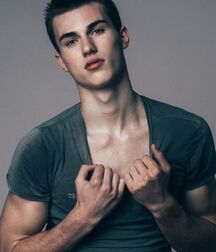 ZACH COX - AMERICAN MODEL 61f2b01a74dfb.jpg