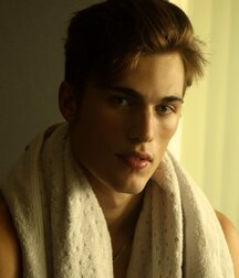 ZACH COX - AMERICAN MODEL 61f2b03eed118.jpg