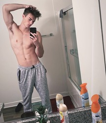 ZACH COX - AMERICAN MODEL 61f2b06b9e4b0.jpg