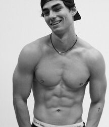 JACOB ROTT - GERMAN MODEL