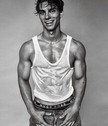 JACOB ROTT - GERMAN MODEL 61f68f8733061.jpeg