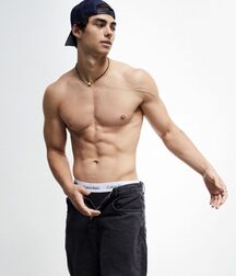 JACOB ROTT - GERMAN MODEL 61f68fcc57105.jpeg