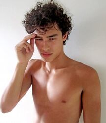 Lucas Goossens - American Model 61fbd9703b02e.jpg