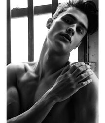 Lucas Goossens - American Model 61fbd992e33c2.jpg