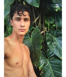 Lucas Goossens - American Model 61fbd99776c39.jpg