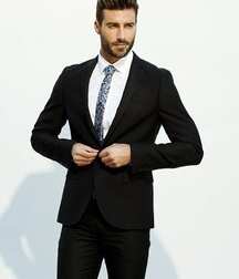 JUSTIN CLYNES - AMERICAN MODEL 620a486153721.jpg