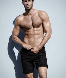 JUSTIN CLYNES - AMERICAN MODEL 620a48ce39f7e.jpg