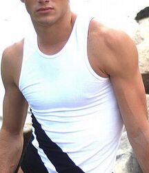 JUSTIN CLYNES - AMERICAN MODEL 620a48e0b7250.jpg