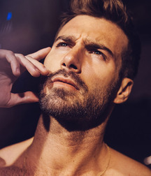 JUSTIN CLYNES - AMERICAN MODEL 620a48ed9efc6.jpg
