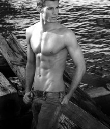 JUSTIN CLYNES - AMERICAN MODEL 620a4916f02a7.jpg
