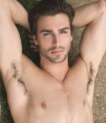 JUSTIN CLYNES - AMERICAN MODEL 620a492a2853c.jpg