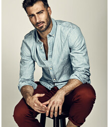 JUSTIN CLYNES - AMERICAN MODEL 620a493945062.jpg