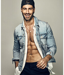 JUSTIN CLYNES - AMERICAN MODEL 620a4944a918c.jpg