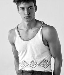 IVAN VUCKOVIC - CROATIAN MALE MODEL 621a257f3a90f.jpg
