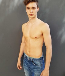 IVAN VUCKOVIC - CROATIAN MALE MODEL 621a259770910.jpg