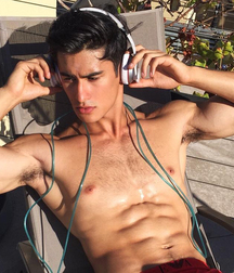 Jeff Langan - Filipino - American Model 621cc63d67a5e.jpg