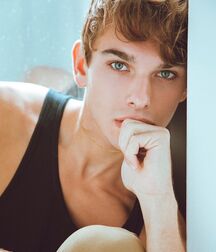 JOHN MICHAEL GUIDO - AMERICAN MODEL 6220bcb2b0f78.jpg