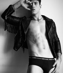 Gustavo Salazar - Argentinian Model 62237dec2fe7b.jpg