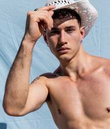 Gustavo Salazar - Argentinian Model 62237e20e0627.jpg
