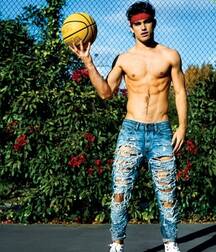 Justin Gaston 6224825405f4a.jpg