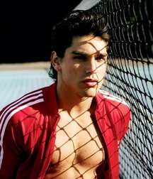 Justin Gaston 6224826068fd8.jpg