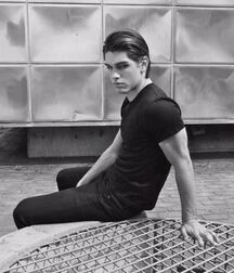 Justin Gaston 62248272f0b88.jpg