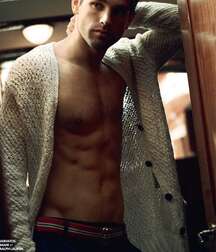 Justin Gaston 6224827c01bee.jpg