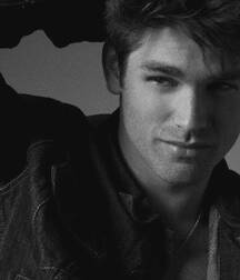 Justin Gaston 622482a9afab6.jpg