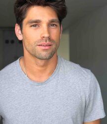 Justin Gaston 622482bfcf08f.jpg