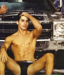 Justin Gaston 622482cd41521.jpg