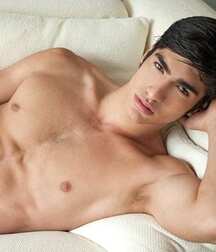 Francisco Escobar - Colombian Model 6228accec374f.jpg