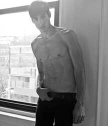 Francisco Escobar - Colombian Model 6228acd9737d4.jpg