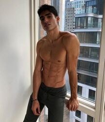 Francisco Escobar - Colombian Model 6228ad2c64e50.jpg
