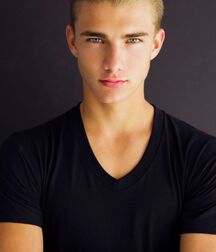 Matthew Pollock - American Model 622dbeb1a4461.jpg