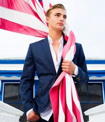 Matthew Pollock - American Model 622dbeb3ad619.jpg