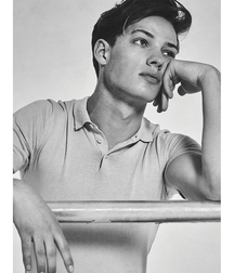 Ben Smith - British Male Model Twink Tube Style 6249958117ffe.jpg