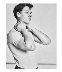 Ben Smith - British Male Model Twink Tube Style 624995ee711e7.jpg